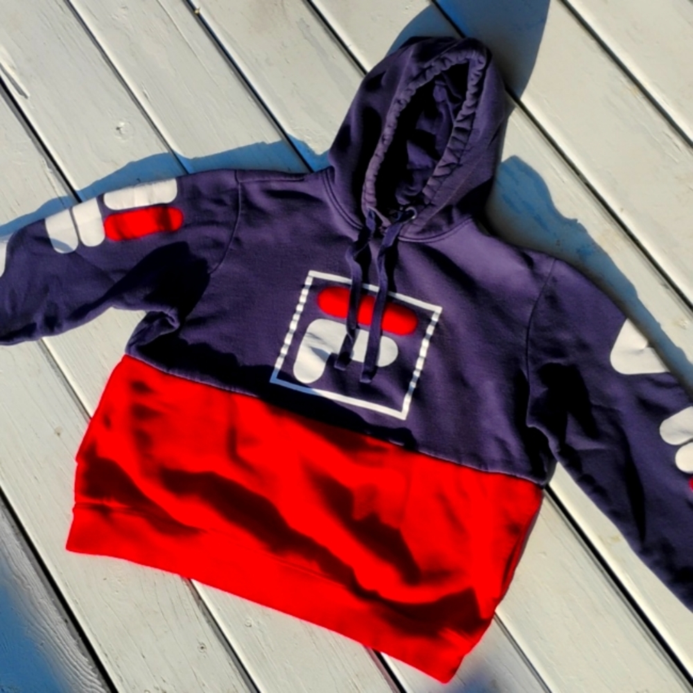 Classic Fila hoodie sweatshirt size medium